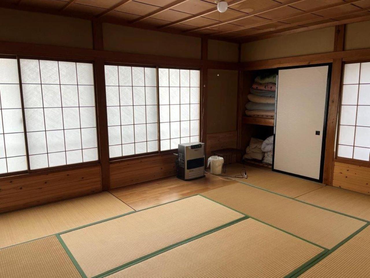 Futago Cabin Minamiuonuma Экстерьер фото